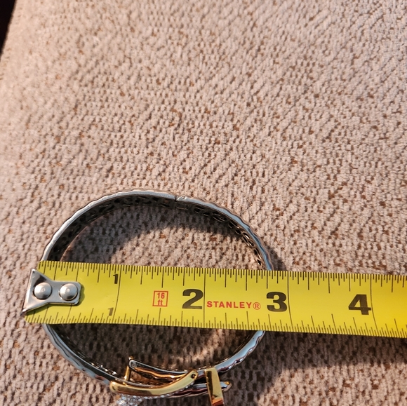 RHINESTONE EMBELISHED TWO TONE BUCKLE BRACLET - Picture 6 of 6